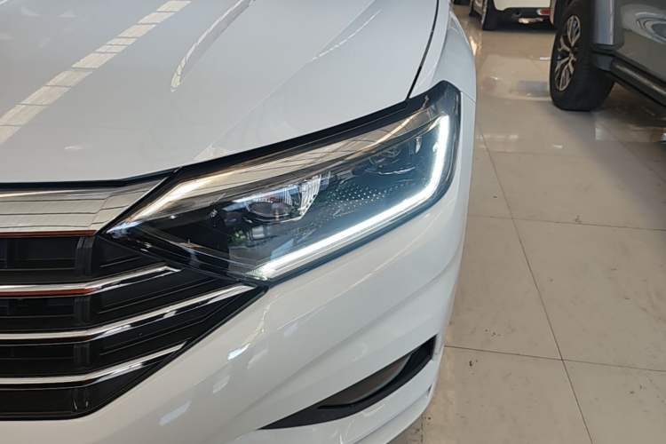 Used Volkswagen Sagitar 2021 280TSI DSG Comfort Connect Edition Left Front Headlight