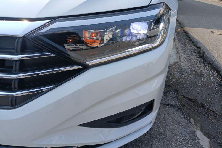 Used Volkswagen Sagitar 2021 280TSI DSG Excellence Edition Left Front Headlight