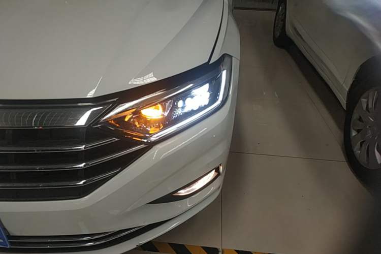 Used Volkswagen Sagitar 2021 280TSI DSG Comfort Connect Edition Left Front Headlight