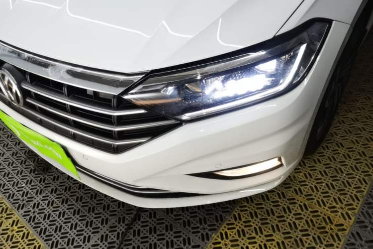 Used Volkswagen Sagitar 2021 280TSI DSG Excellence Edition Left Front Headlight