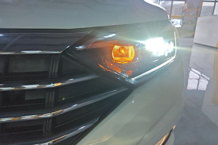 Used Volkswagen Sagitar 2021 280TSI DSG Comfort Connect Edition Left Front Headlight