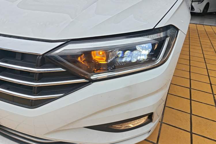 Used Volkswagen Sagitar 2021 280TSI DSG Comfort Connect Edition Left Front Headlight