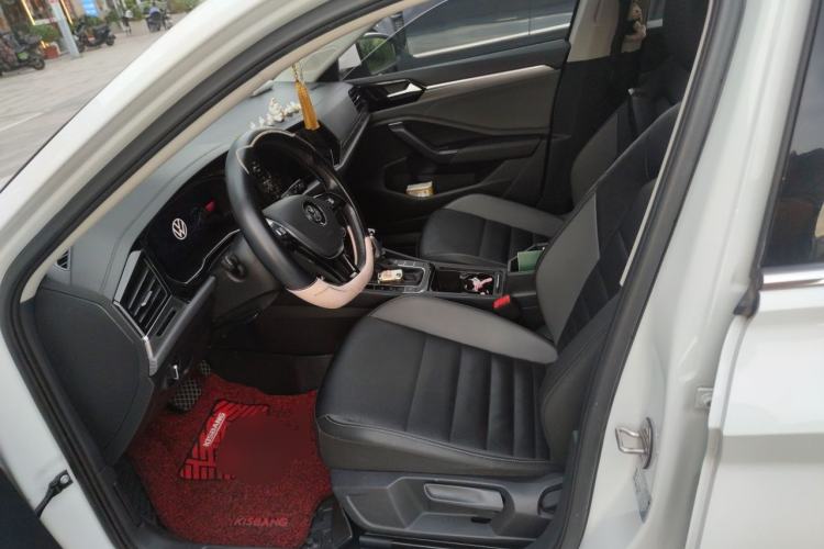 Used Volkswagen Sagitar 2021 280TSI DSG Luxury Smart Connectivity Edition Left Front Seat
