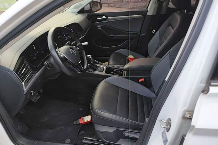 Used Volkswagen Sagitar 2021 280TSI DSG Comfort Connect Edition Left Front Seat