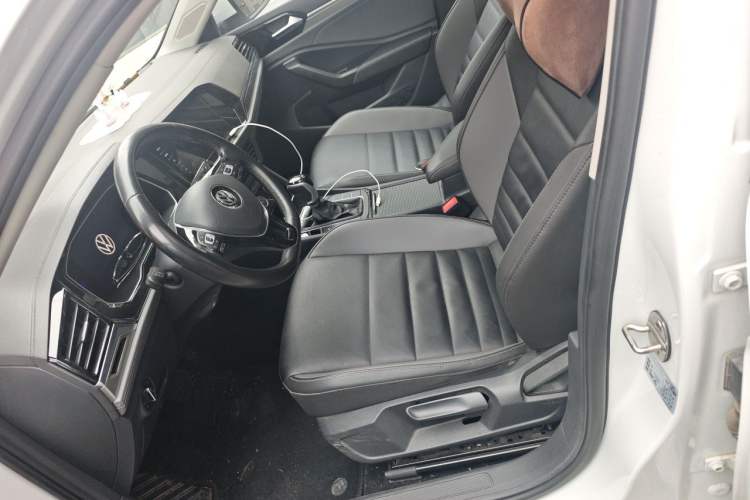 Used Volkswagen Sagitar 2021 280TSI DSG 30th Anniversary Edition Left Front Seat