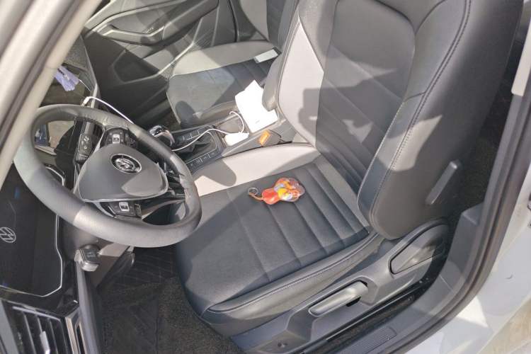 Used Volkswagen Sagitar 2021 200TSI DSG Comfort Connect Edition Left Front Seat