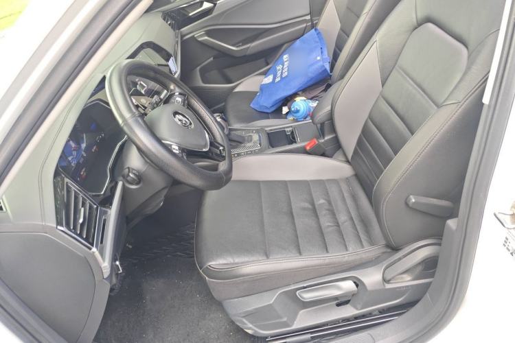 Used Volkswagen Sagitar 2021 280TSI DSG Comfort Connect Edition Left Front Seat