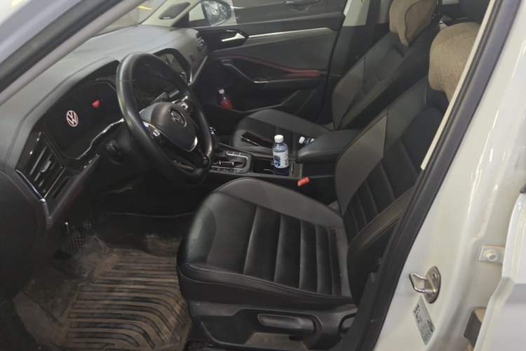 Used Volkswagen Sagitar 2021 280TSI DSG Excellence Edition Left Front Seat