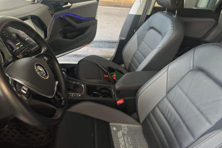 Used Volkswagen Sagitar 2021 200TSI DSG Comfort Connect Edition Left Front Seat