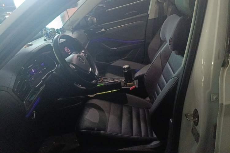 Used Volkswagen Sagitar 2021 280TSI DSG Excellence Edition Left Front Seat
