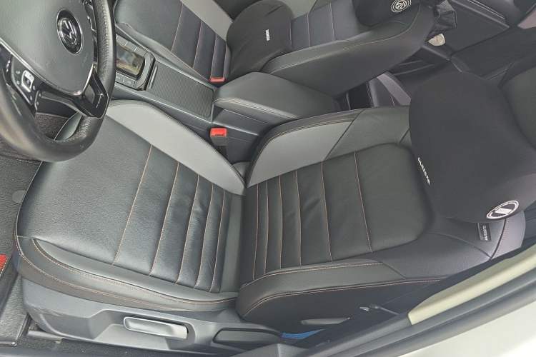 Used Volkswagen Sagitar 2021 280TSI DSG 30th Anniversary Edition Left Front Seat