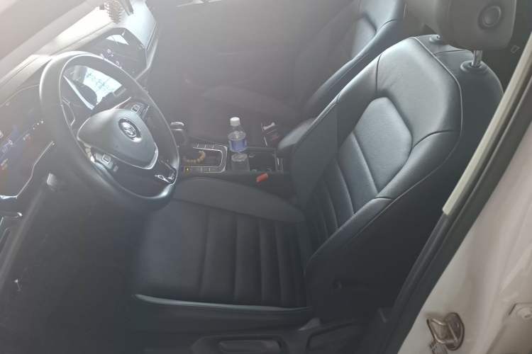 Used Volkswagen Sagitar 2021 280TSI DSG Excellence Edition Left Front Seat