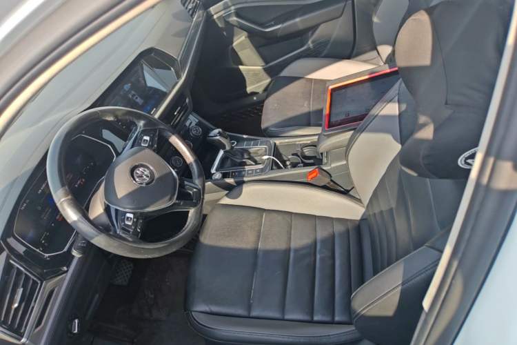 Used Volkswagen Sagitar 2021 280TSI DSG Comfort Connect Edition Left Front Seat