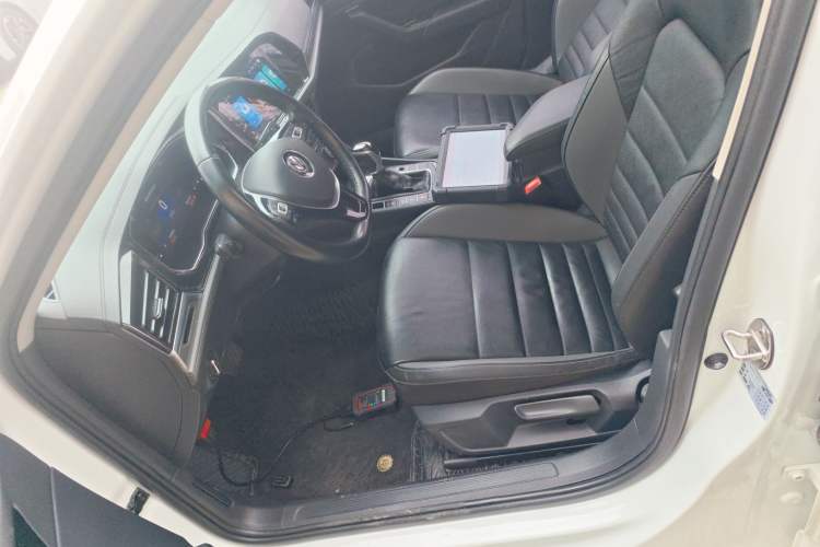Used Volkswagen Sagitar 2021 200TSI DSG Excellence Edition Left Front Seat