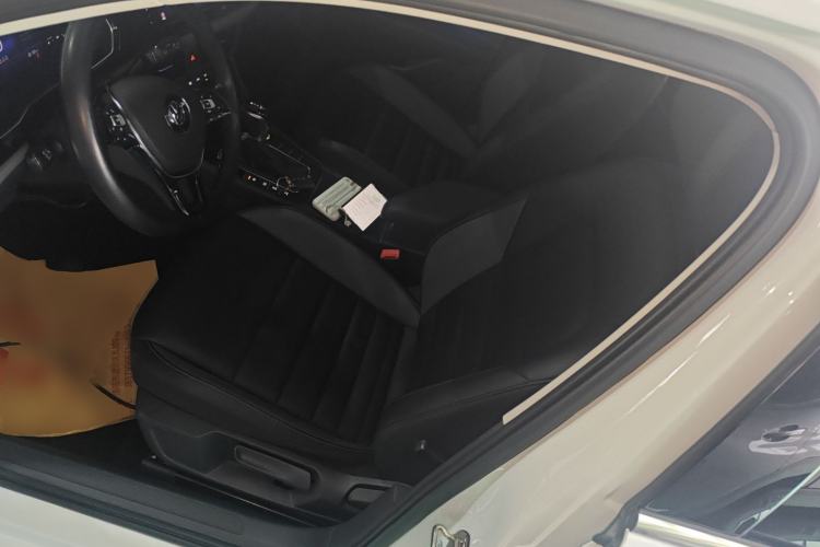 Used Volkswagen Sagitar 2021 280TSI DSG Comfort Connect Edition Left Front Seat
