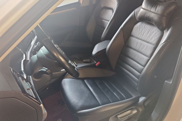 Used Volkswagen Sagitar 2021 280TSI DSG Excellence Edition Left Front Seat
