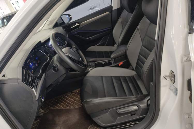 Used Volkswagen Sagitar 2021 280TSI DSG Excellence Edition Left Front Seat