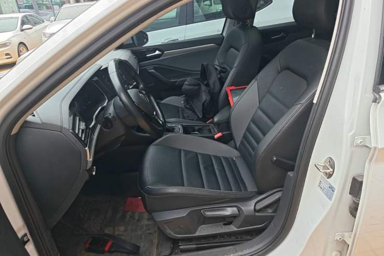 Used Volkswagen Sagitar 2021 280TSI DSG Comfort Connect Edition Left Front Seat
