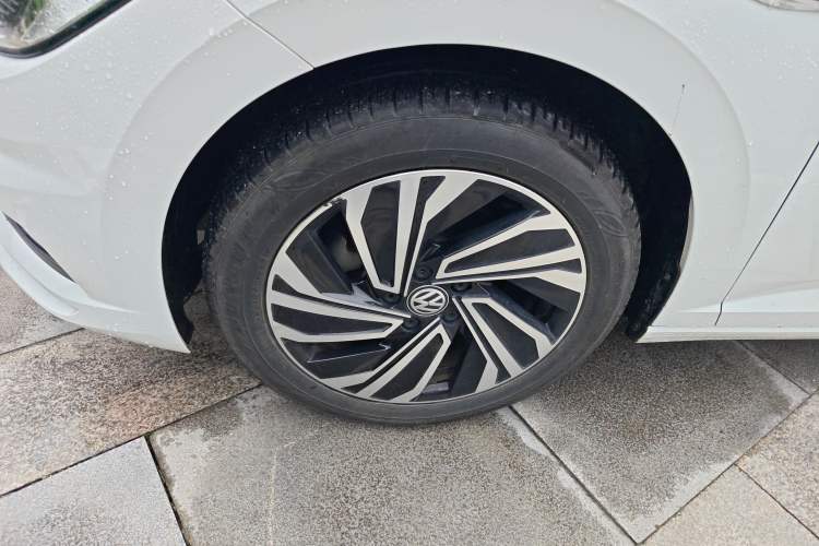Used Volkswagen Sagitar 2021 280TSI DSG Excellence Edition Left Front Wheel Hub
