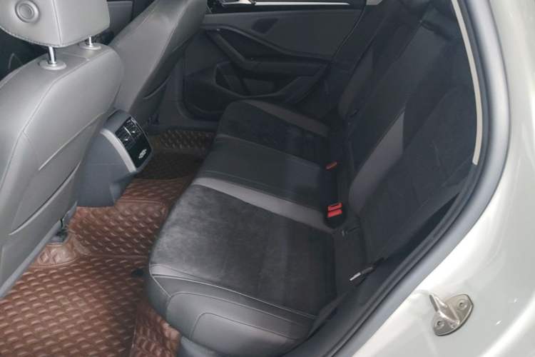 Used Volkswagen Sagitar 2021 280TSI DSG Excellence Edition Left Rear Seat
