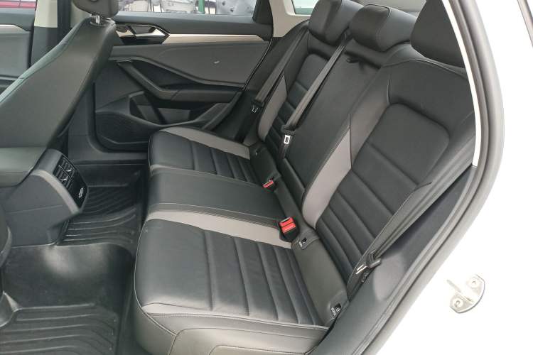 Used Volkswagen Sagitar 2021 280TSI DSG Excellence Edition Left Rear Seat