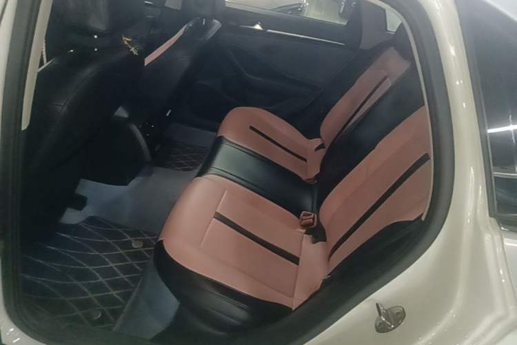 Used Volkswagen Sagitar 2021 280TSI DSG Luxury Smart Connectivity Edition Left Rear Seat