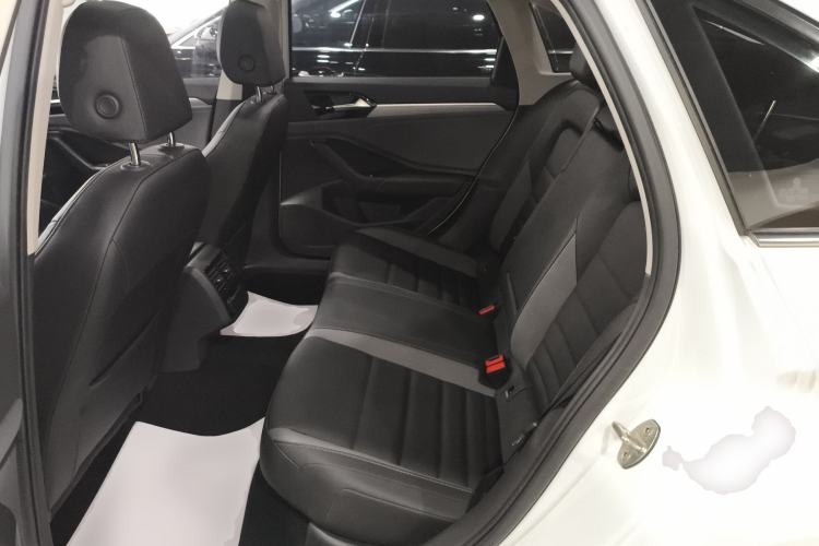 Used Volkswagen Sagitar 2021 280TSI DSG Excellence Edition Left Rear Seat