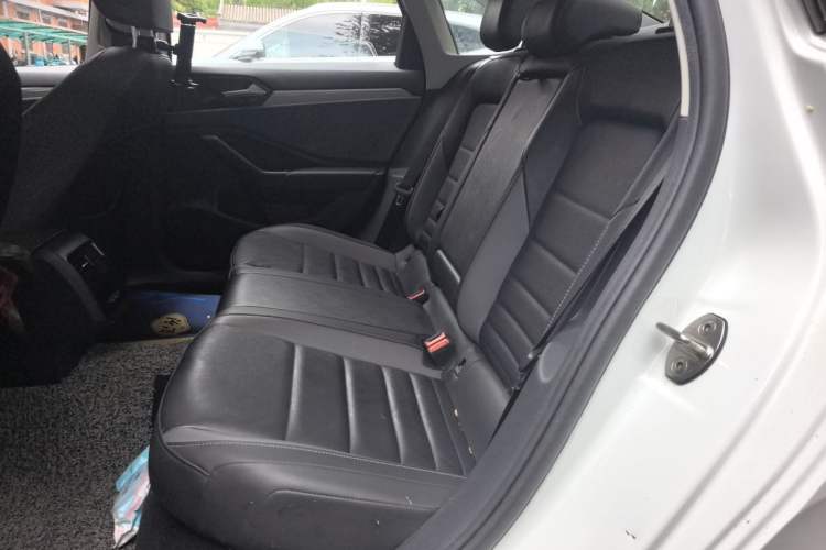 Used Volkswagen Sagitar 2021 280TSI DSG Excellence Edition Left Rear Seat