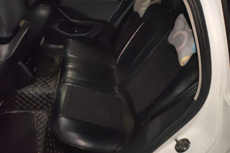Used Volkswagen Sagitar 2021 280TSI DSG Excellence Edition Left Rear Seat