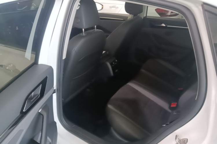 Used Volkswagen Sagitar 2021 280TSI DSG Excellence Edition Left Rear Seat