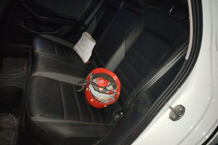 Used Volkswagen Sagitar 2021 280TSI DSG Excellence Edition Left Rear Seat