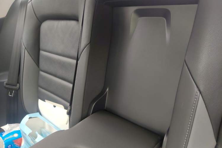 Used Volkswagen Sagitar 2021 280TSI DSG Excellence Edition Left Rear Seat