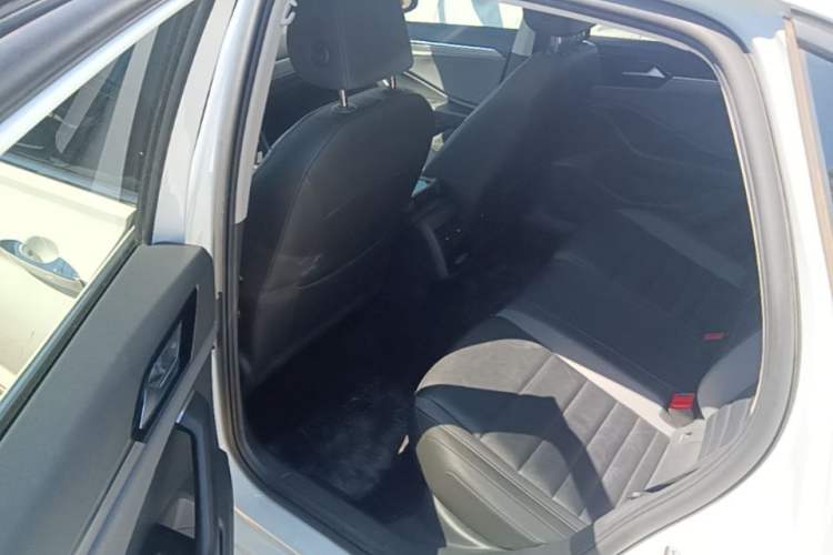 Used Volkswagen Sagitar 2021 280TSI DSG Comfort Connect Edition Left Rear Seat
