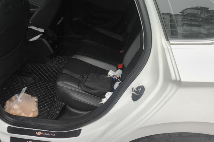 Used Volkswagen Sagitar 2021 280TSI DSG Excellence Edition Left Rear Seat