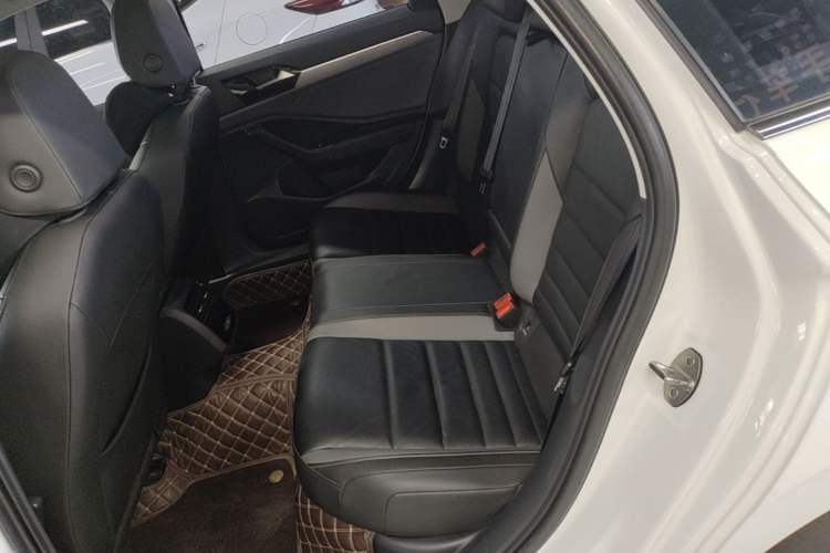 Used Volkswagen Sagitar 2021 280TSI DSG Excellence Edition Left Rear Seat