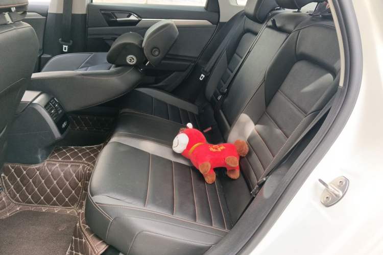 Used Volkswagen Sagitar 2021 280TSI DSG 30th Anniversary Edition Left Rear Seat