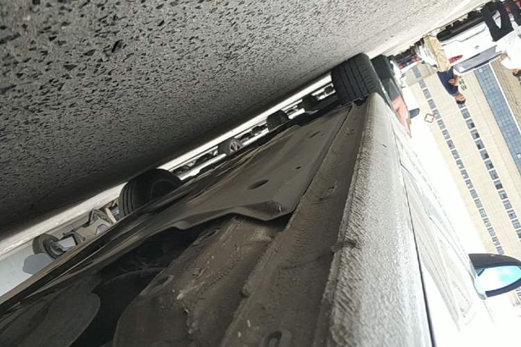 Used Volkswagen Sagitar 2021 280TSI DSG Excellence Edition Left Side Sill