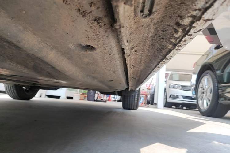 Used Volkswagen Sagitar 2021 280TSI DSG Excellence Edition Left Side Sill