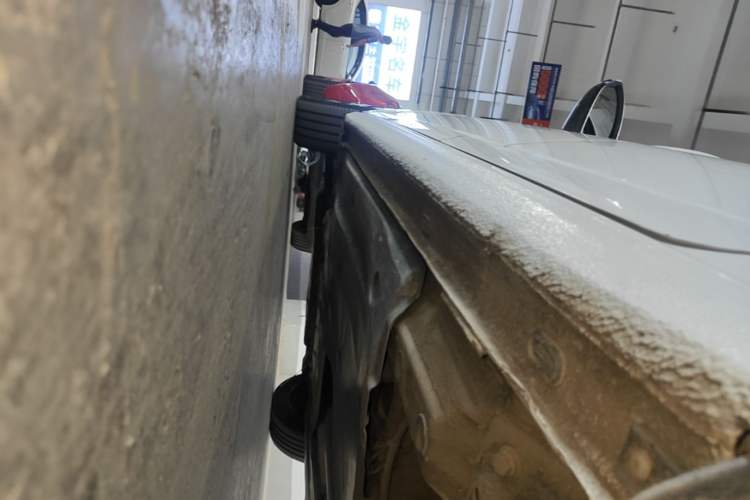Used Volkswagen Sagitar 2021 280TSI DSG Excellence Edition Left Side Sill