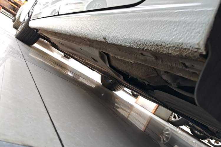 Used Volkswagen Sagitar 2021 280TSI DSG Excellence Edition Left Side Sill