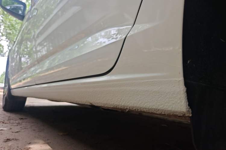 Used Volkswagen Sagitar 2021 280TSI DSG Excellence Edition Left Side Sill