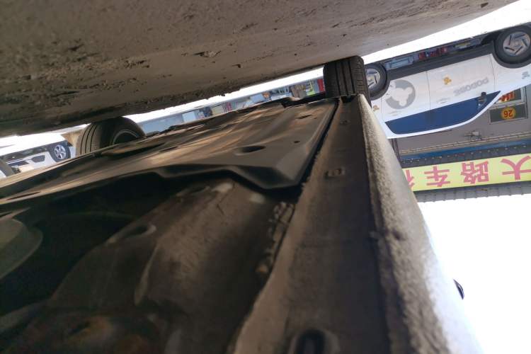 Used Volkswagen Sagitar 2021 200TSI DSG Comfort Connect Edition Left Side Sill