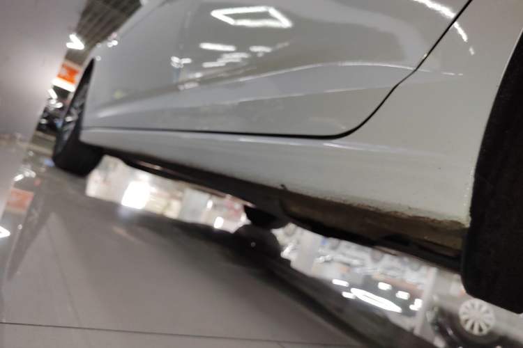 Used Volkswagen Sagitar 2021 280TSI DSG Comfort Connect Edition Left Side Sill