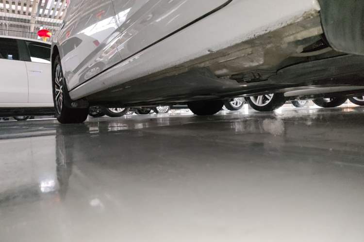 Used Volkswagen Sagitar 2021 280TSI DSG Comfort Connect Edition Left Side Sill