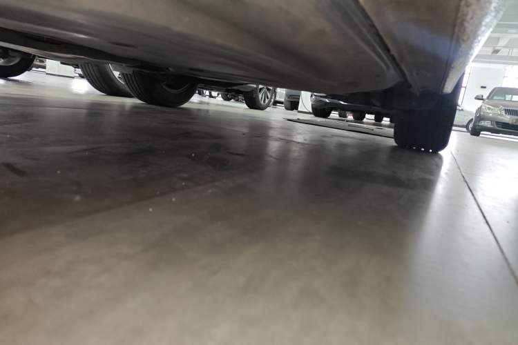 Used Volkswagen Sagitar 2021 200TSI DSG Comfort Connect Edition Left Side Sill