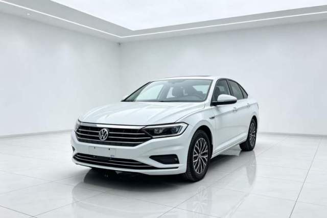 Ojetý Volkswagen Sagitar 2021 280TSI DSG Comfort Connect Edition
