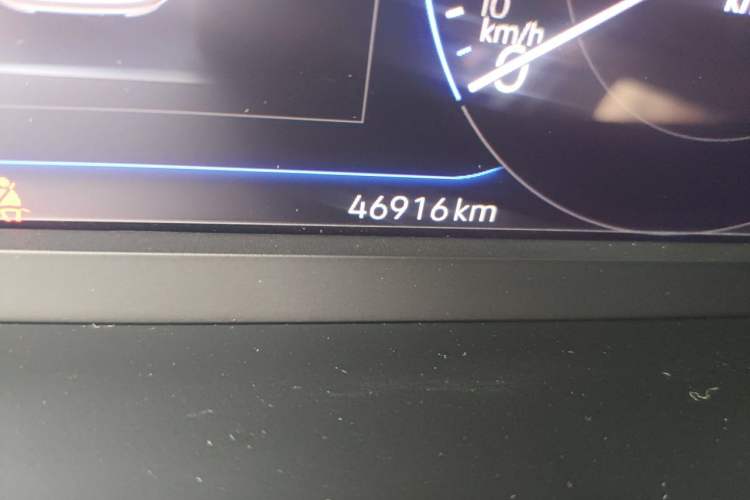 Used Volkswagen Sagitar 2021 280TSI DSG Luxury Smart Connectivity Edition Odometer Close Up