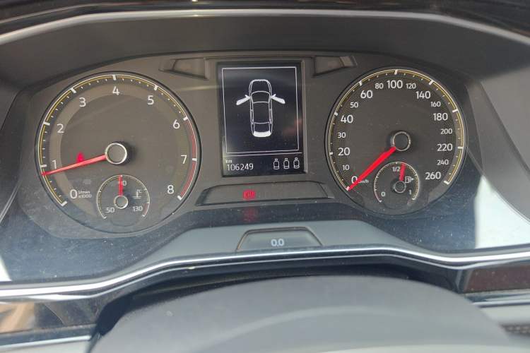 Used Volkswagen Sagitar 2021 200TSI DSG Comfort Connect Edition Odometer Close Up