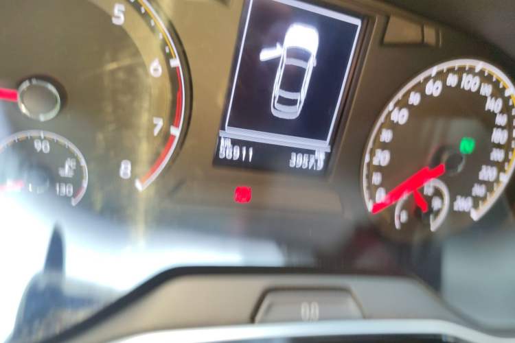 Used Volkswagen Sagitar 2021 280TSI DSG Comfort Connect Edition Odometer Close Up
