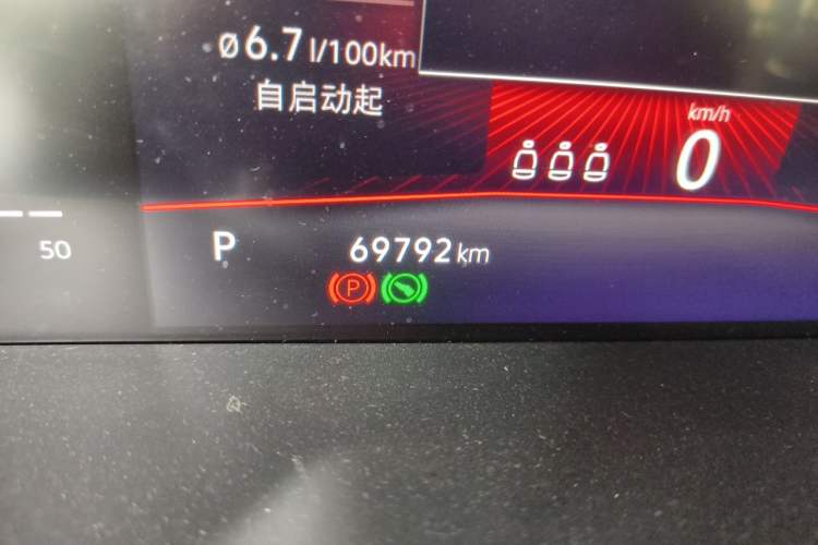 Used Volkswagen Sagitar 2021 280TSI DSG 30th Anniversary Edition Odometer Close Up